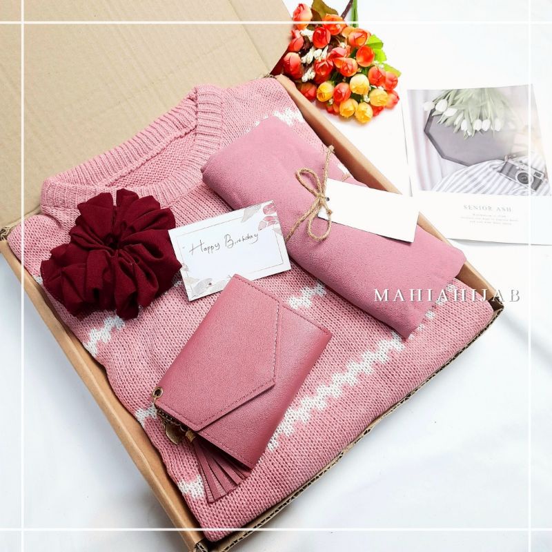 Hampers Sweater Rajut Kimi Mahiahijab gift box hadiah ulang tahun, wisuda dll