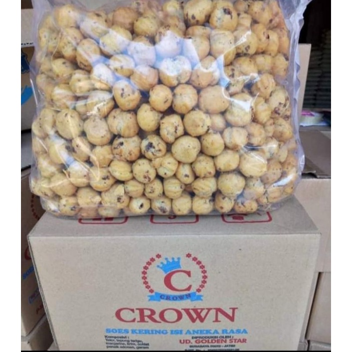 Soes kering isi coklat Crown