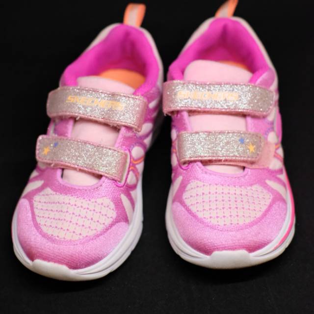 Preloved SKECHERS GLIMMER KICKS GIRLS' SNEAKERS SHOES