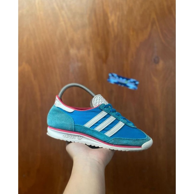 adidas sl72 baby blue