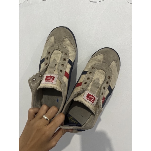 preloved sepatu onitsuka tiger kw