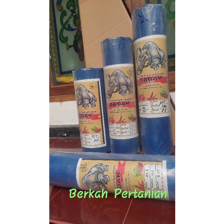 Plastik Mulsa Hitam Perak Cap Badak 5 Kg