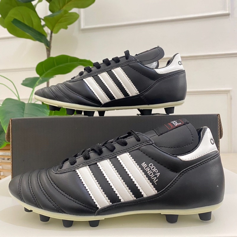 Sepatu Bola  Adidas Copa Mundial Black  White FG