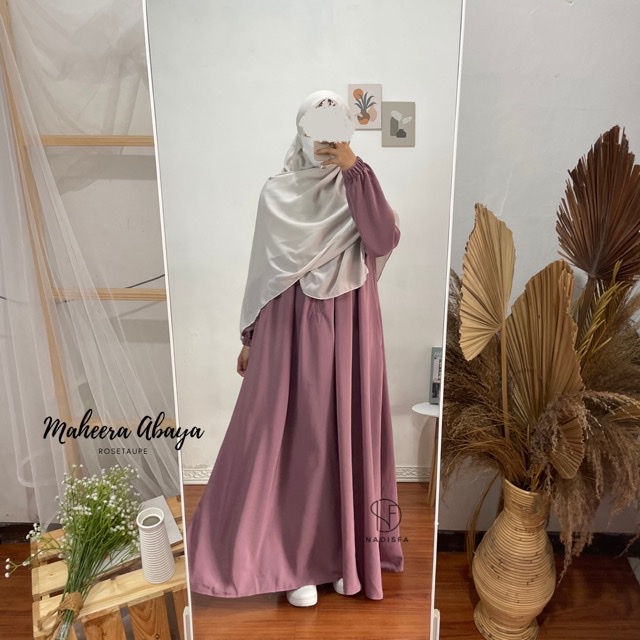 MAHEERA ABAYA CRINCLE POLOS BUSUI FRIENDLY