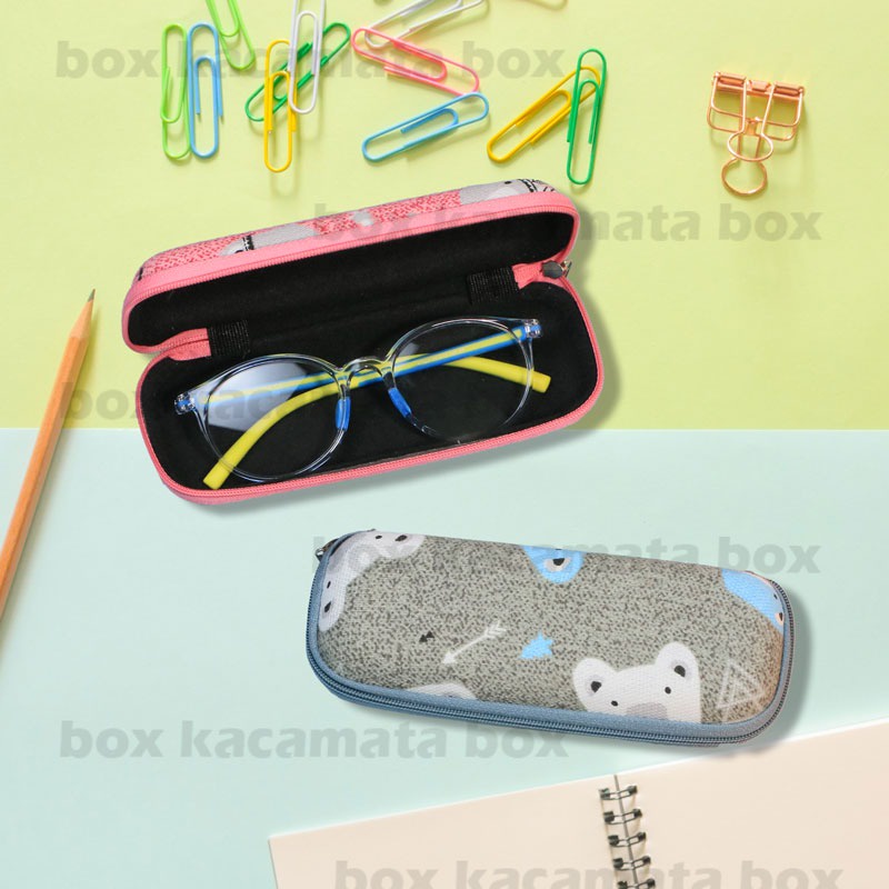 Tempat Kacamata Hard Case Soft Resleting Kotak Karakter Bear Cute Anti Penyok Multifungsi K 3