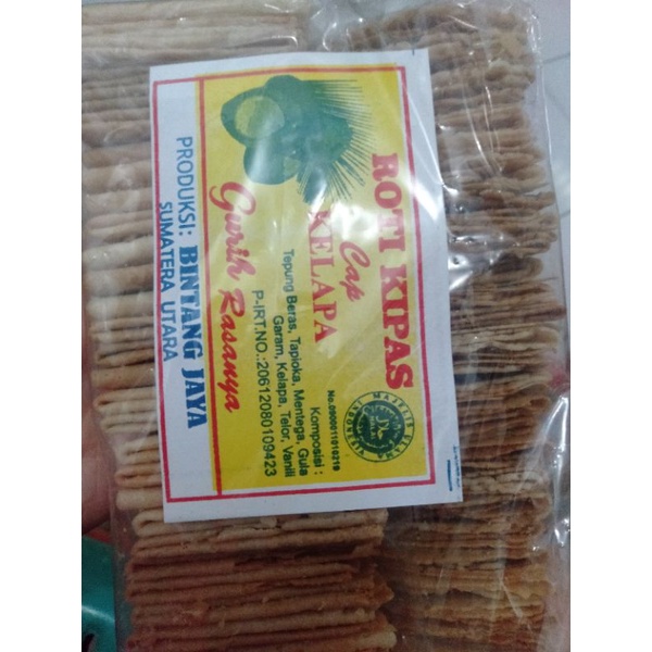 

kue kapit kelapa