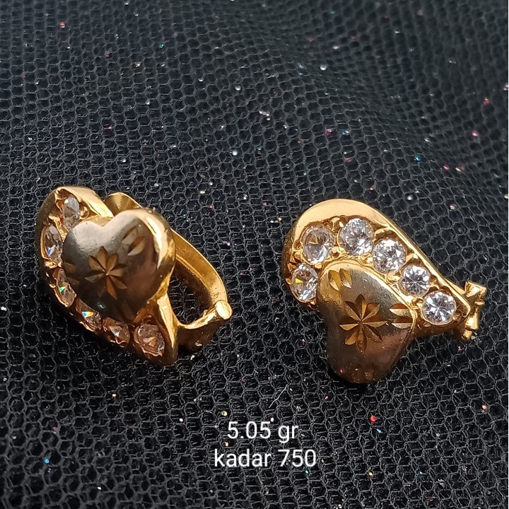 Anting Emas 17 K - 5.05 gr Kadar 750 - 2111