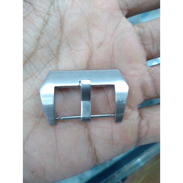 Buckle tali jam tangan kulit model panerai