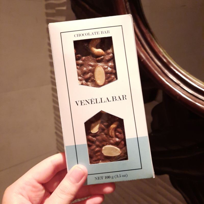 

CRISPEANUT CHOCOLATE BAR VENÉLLA BAR