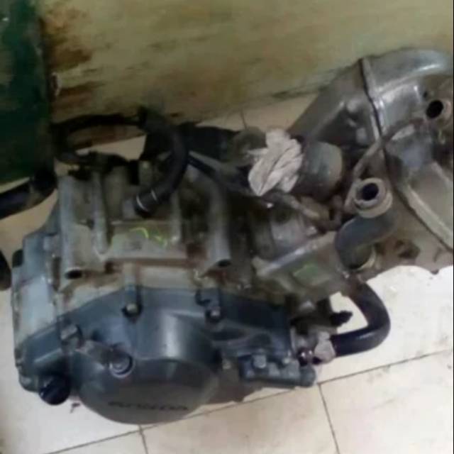 Mesin CBR 150 old Thailand