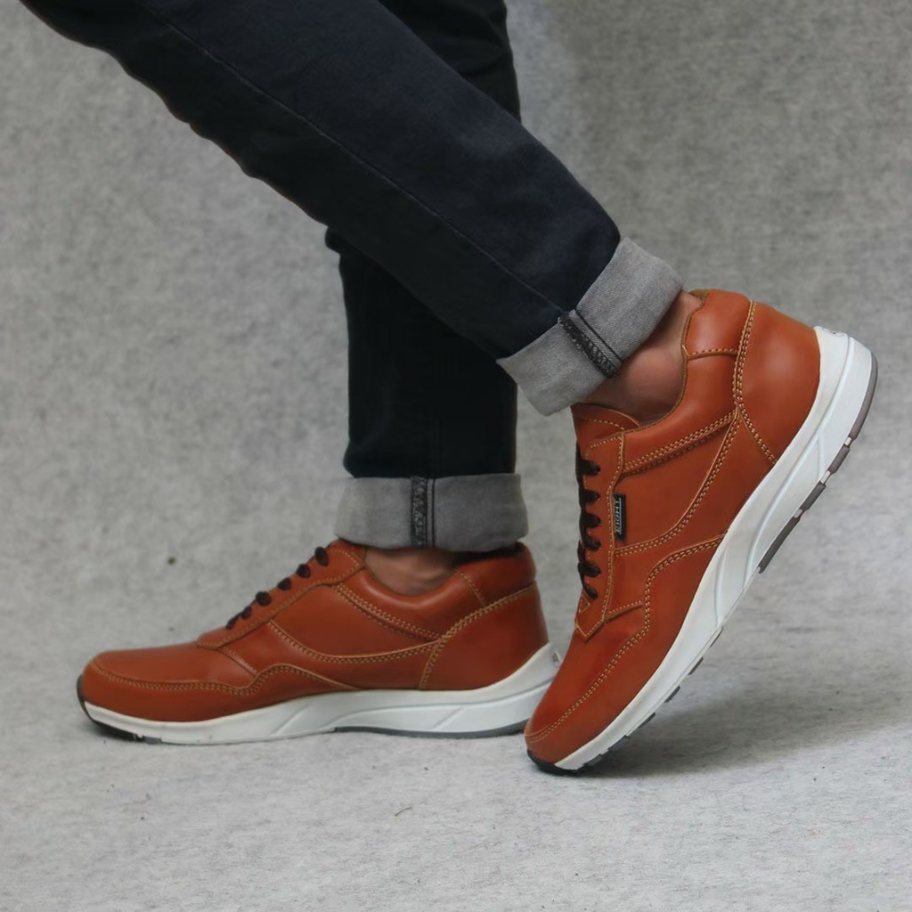 Sepatu Casual Sneakers Pria Kulit Pu Sepatu Pria Casual Sneaker Cowok Sepatu Kasual Semi Formal Kerja Kantor Kuliah Gaya Santai Keren Kekinian Original FASHION TRANDY