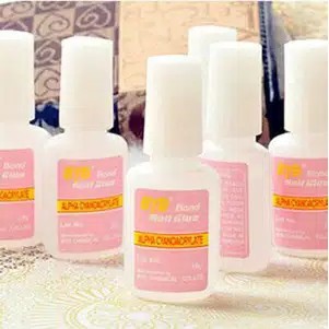 LEM KUKU PALSU 10gr / Nail Glue