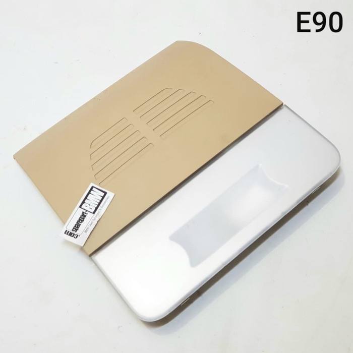 lampu plafon belakang BMW E90 Seri 3 {Part by BMW Speciall Part}