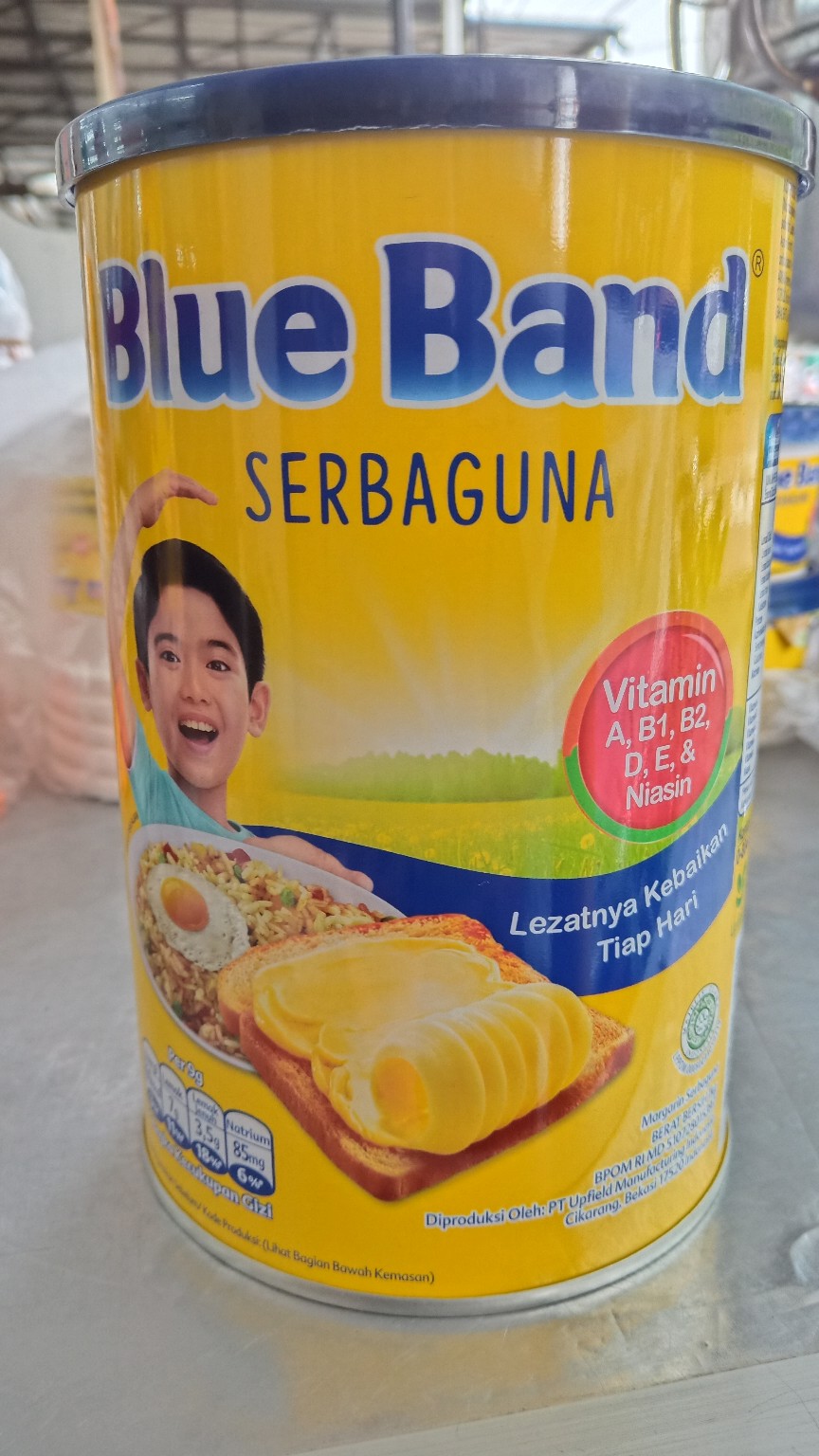 Blue Band Serbaguna Kaleng 1kg