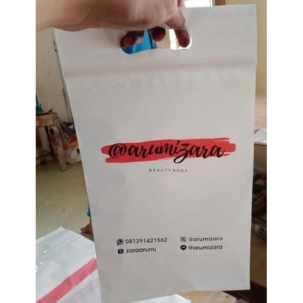 

PLASTIK SABLON MURAH 25x35 CUSTOM 2warna