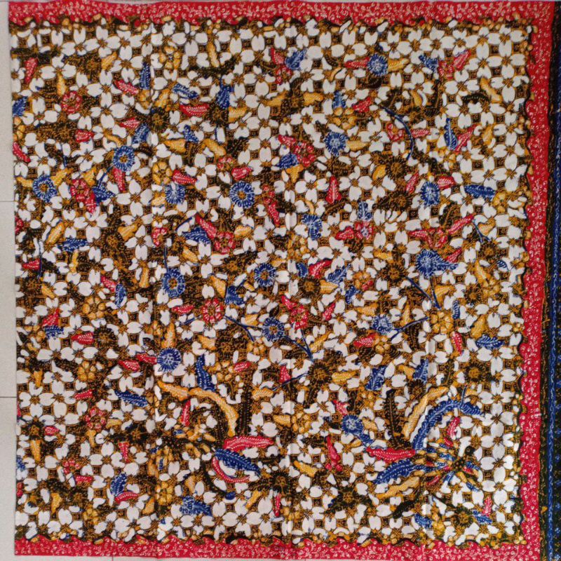 Batik Tulis Lasem Klasik