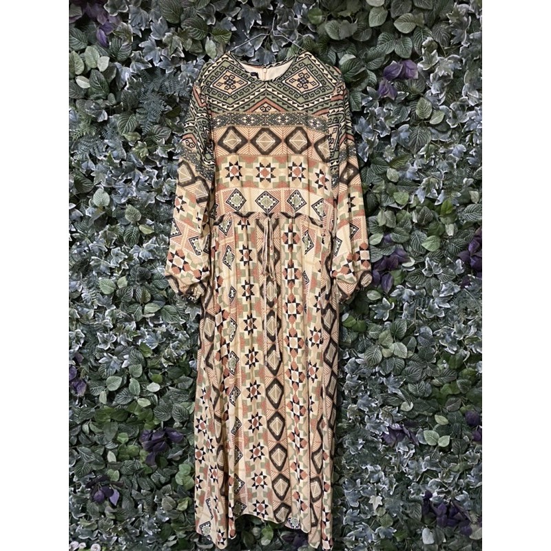 preloved gamis kamilaa by itang yunasz