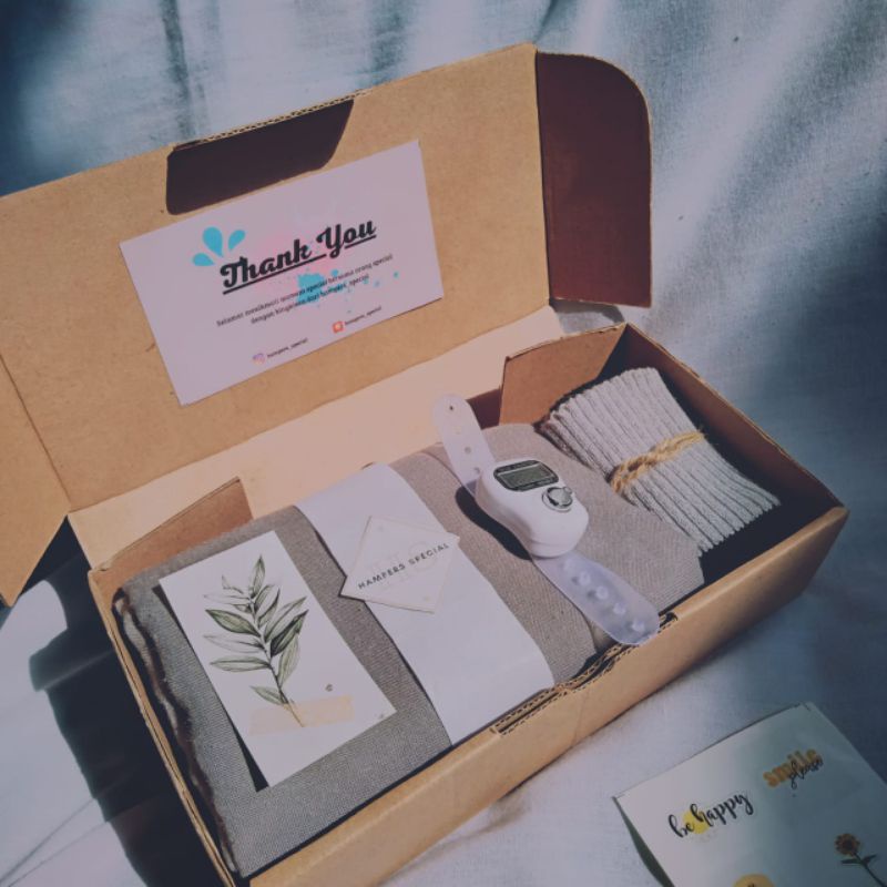 

[COD] Hampers Mini/Gift Hijab/Kado Simple Perempuan