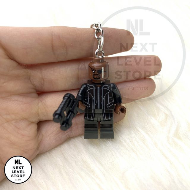 Gantungan Kunci LEGO Minifigure Avengers Nick Fury KEYCHAIN