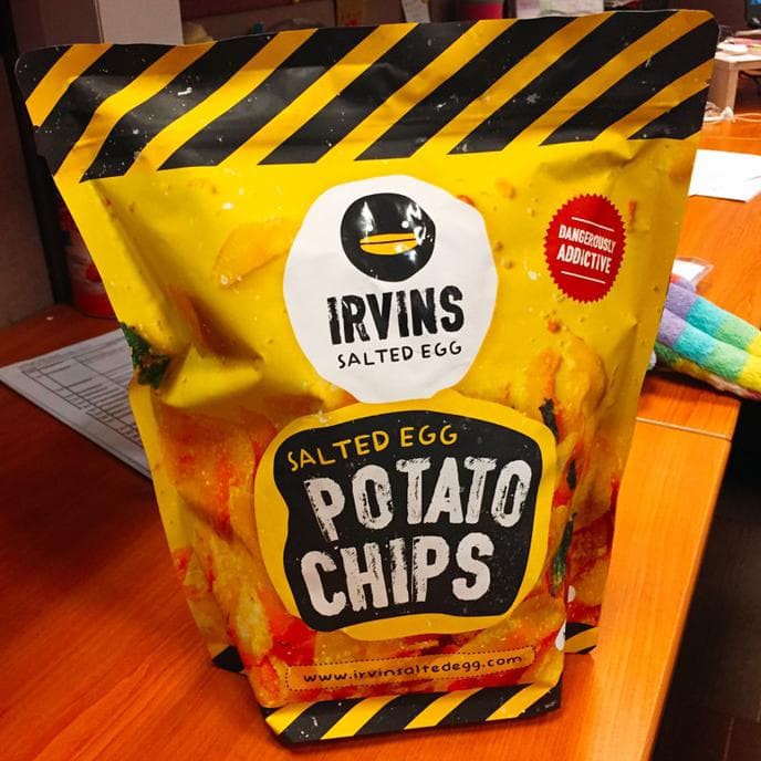 

IRVINS Salted Egg Potato Chips 230 Gram