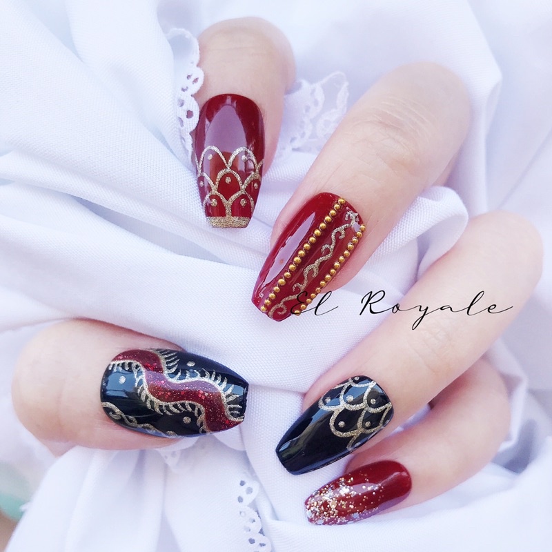 Custom Kuku Palsu BANJAR MAROON BLACK GOLD / Wedding Fake Nails / Press on