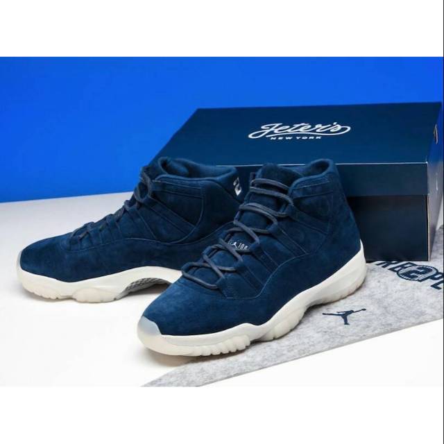 Nike Air Jordan Retro 11 "Navy"
Size 40-45