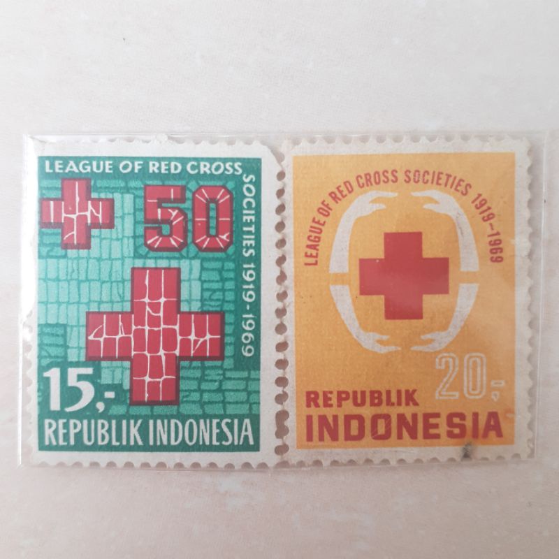 

Perangko 50 Tahun Liga Palang Merah Tahun 1969 set lengkap - 2 pcs