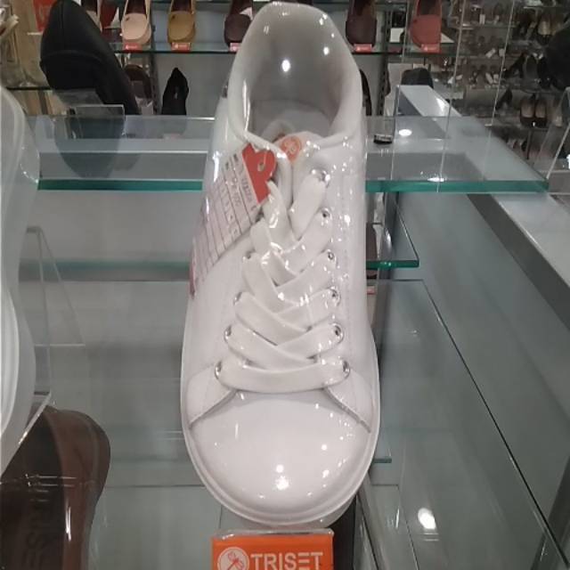 Triset sepatu sneakers tz2002203