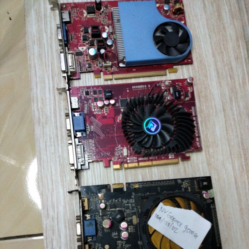 Vga card pc / Komputer 1gb 128bit ddr2 second normal bergaransi