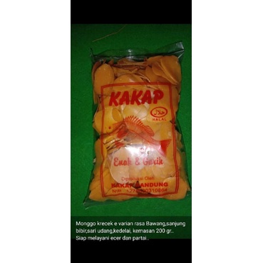 

kerupuk pelengkap Gado Gado