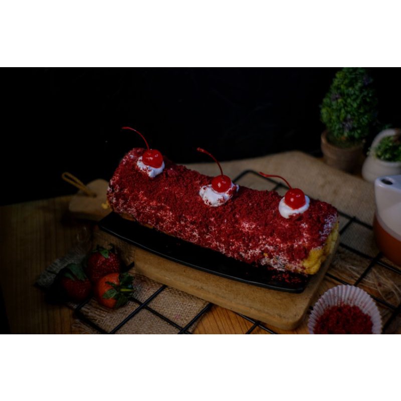 

Bolu Gulung Toping Red Velvet Premium Bakery Cirebon Halal Oleh Oleh