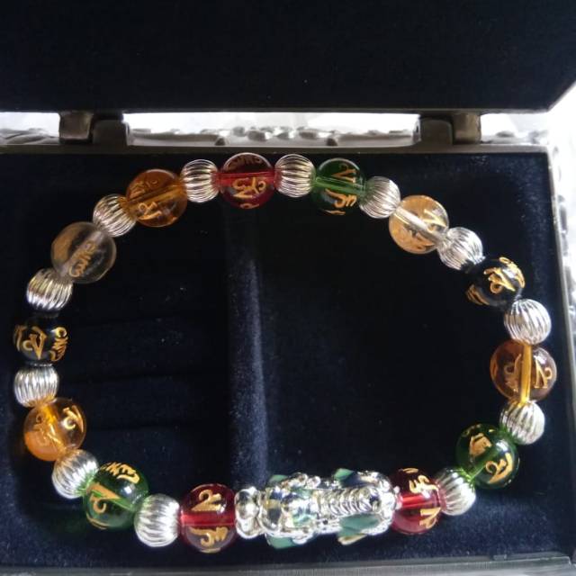 Gelang pixiu om mani padme hum