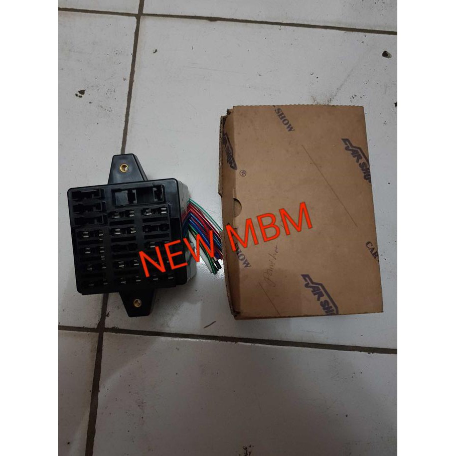 Fuse box/box sekring isuzu panther