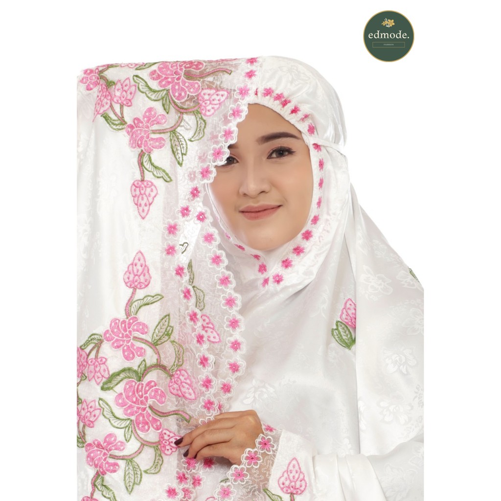 MUKENA RENDA BUNGA PRADA SUTRA DOFF PUTIH FULL BORDIR MUKENA JUMBO