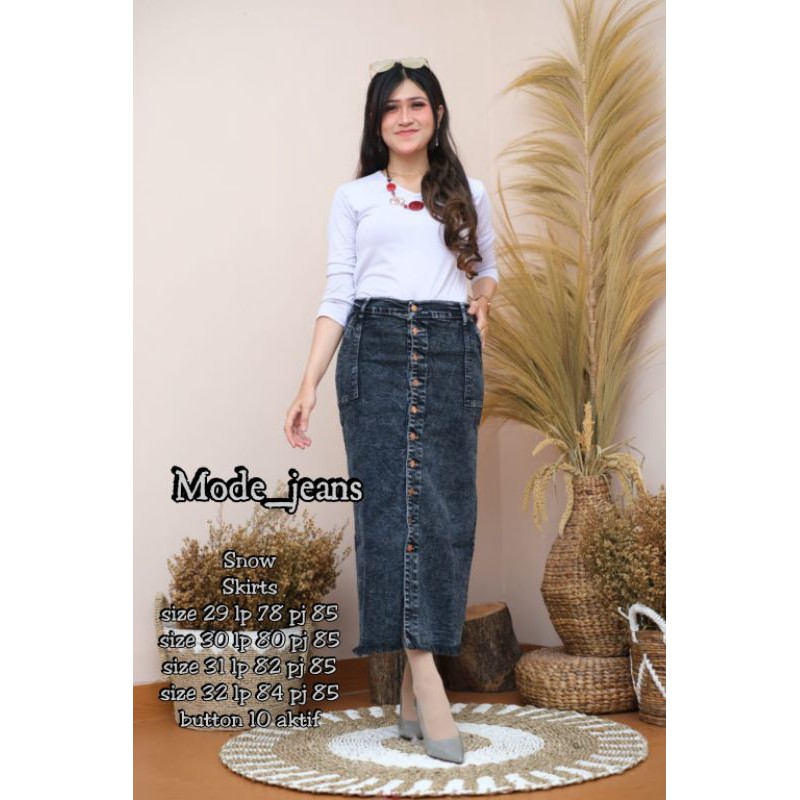 ROK JEANS PANJANG GISCA KANCING DEPAN-Snow