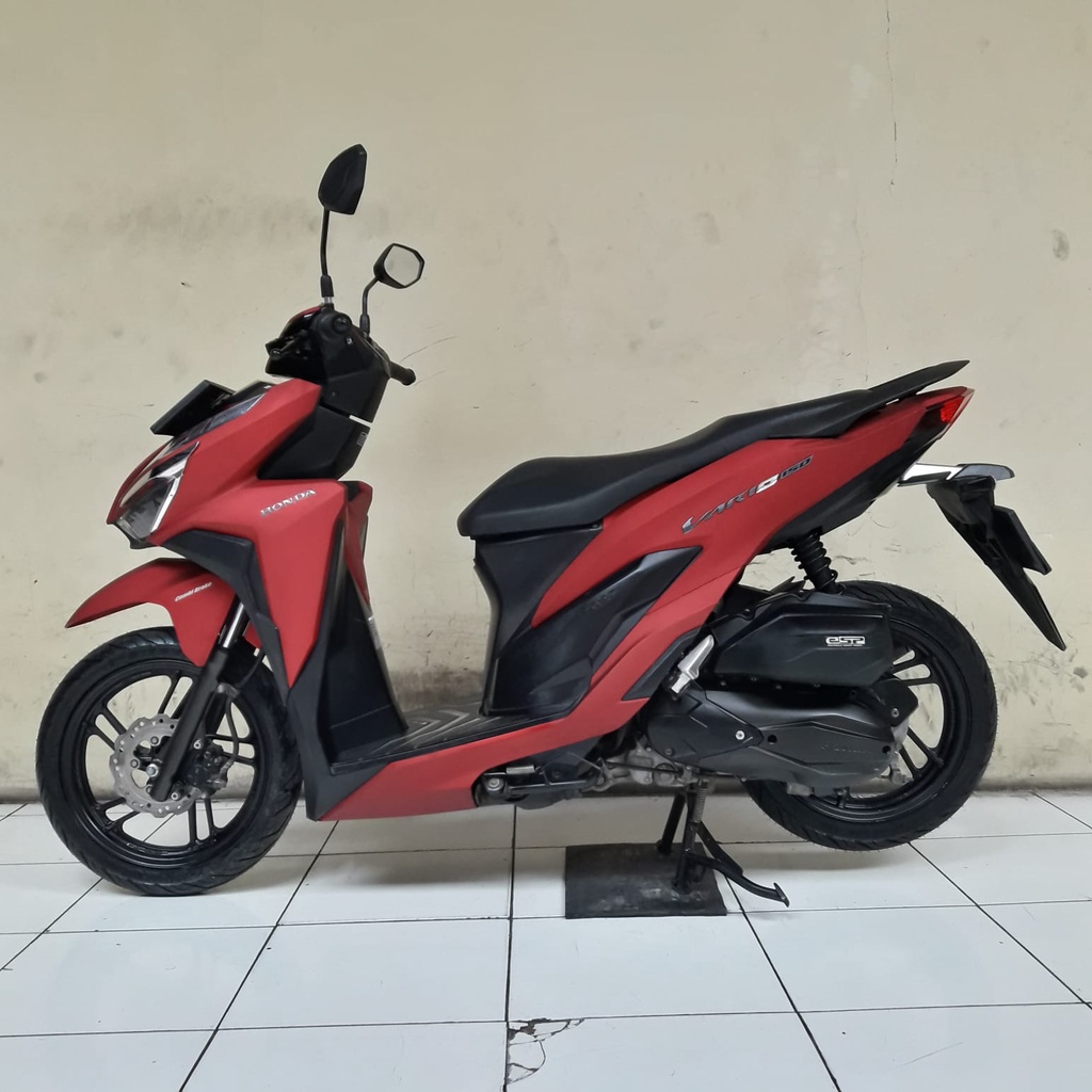 Jual HONDA VARIO 150 keyless 2020 Plat tangerang Warna merah doff