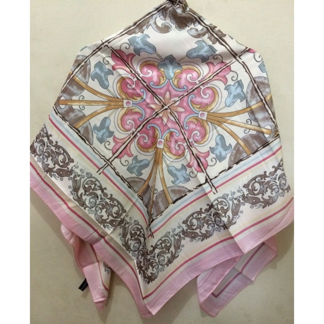 SATIN LAMIZ