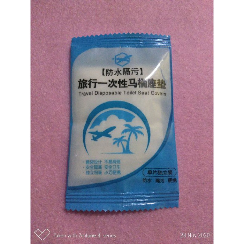 Tissue Saku Tissue Alas Kloset