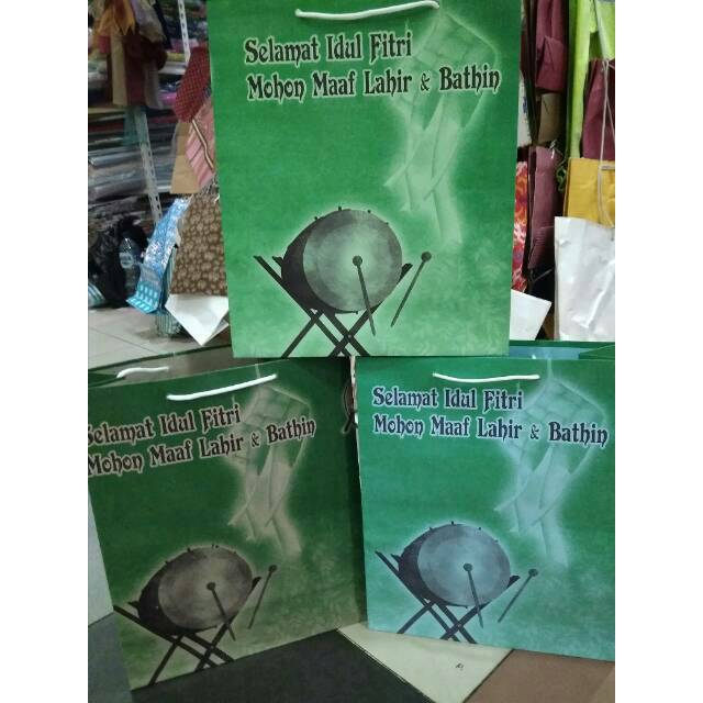 

(lebaran)paper bag lebaran isi 12pcs terlaris dan murah