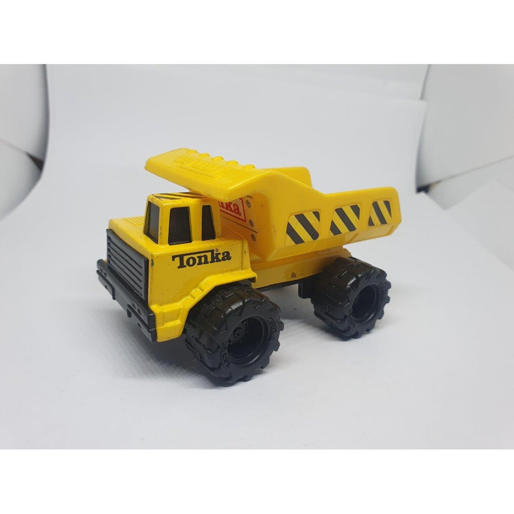 dump truck tonka