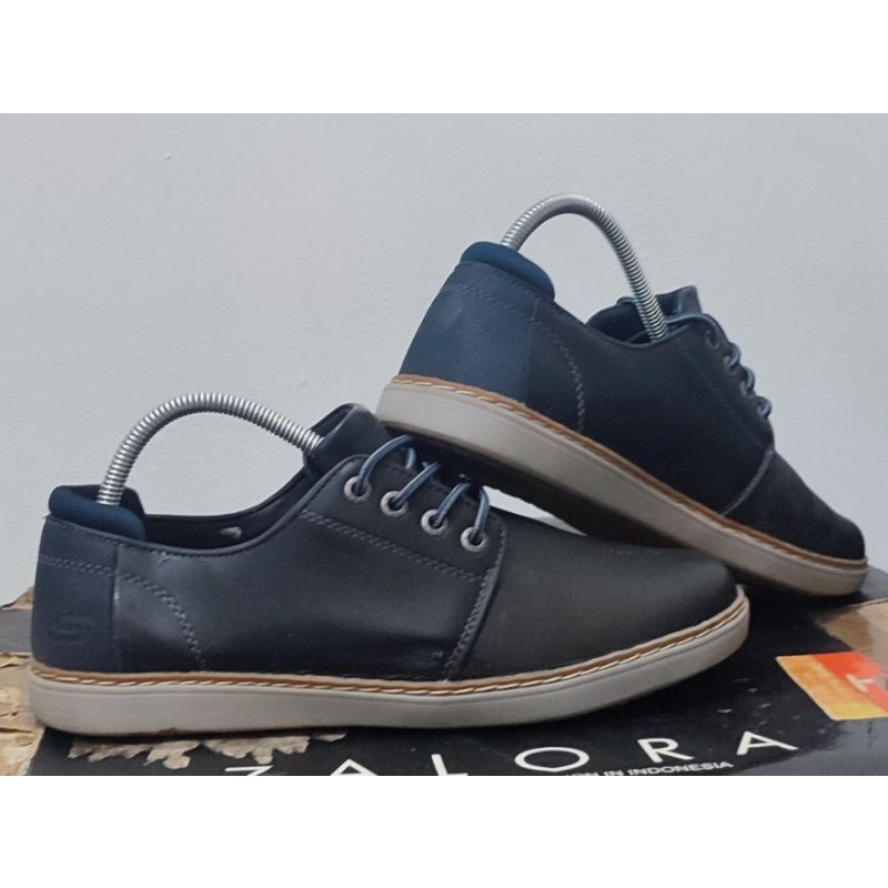 sepatu skecher pantopel kulit original second