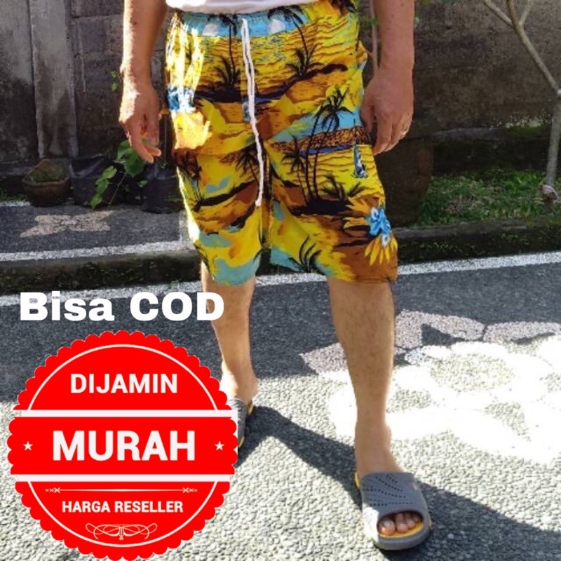Celana Pendek Pria Pantai Bali