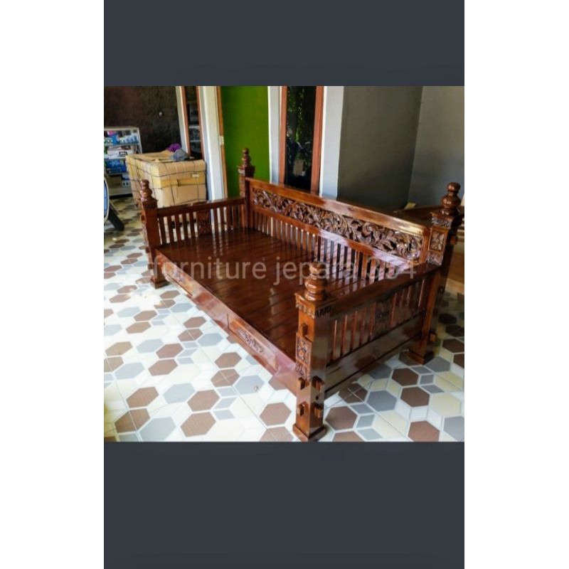 Kursi Bale Bale Jati Ukir Jepara