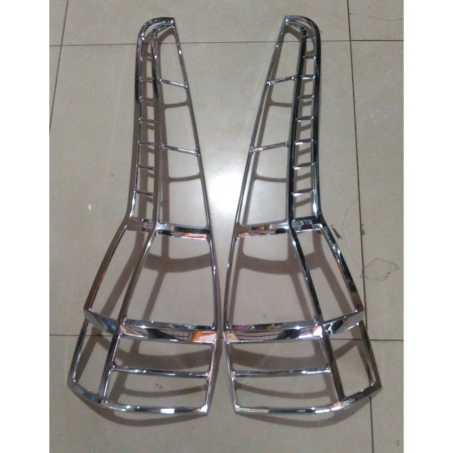 Garnish Lampu Belakang All New CRV