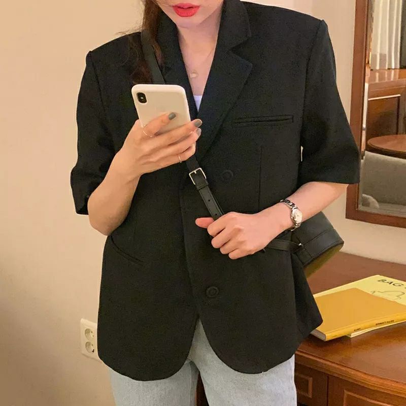 Blazer formal wanita lengan pendek (hitam)