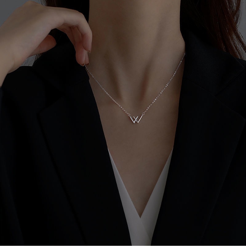 Kalung Rantai Klavikula Bahan 925 Silver Aksen Berlian Untuk Wanita