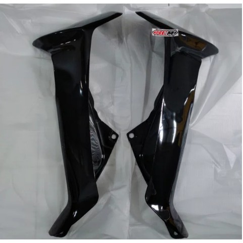 LEGSHIELD BODY BODI TEDENG SAYAP LUAR SET KANAN KIRI FIZR F1ZR F1Z-R FIZ R WARNA HITAM LOKAL