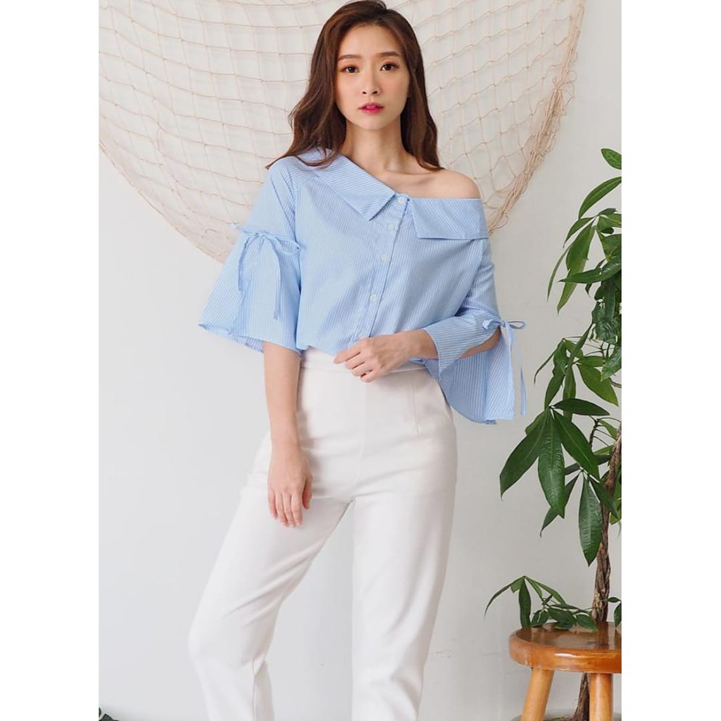 2482 sabrina bow stripe top