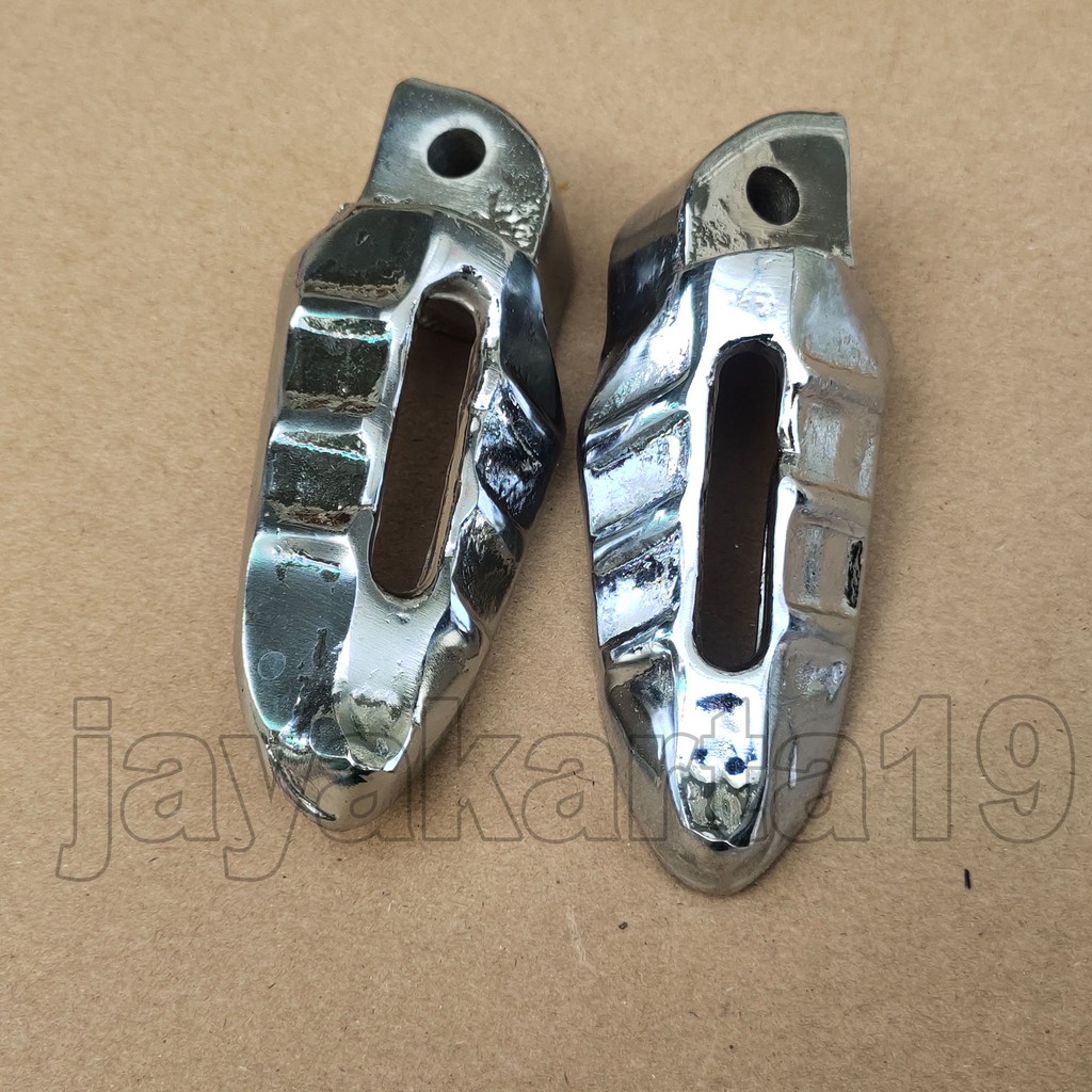 Peg Foot Step Belakang Silver Mio J M3 Sporty Xeon 125 - CROME