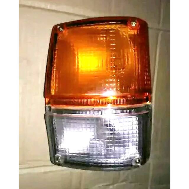 lampu sen depan toyota hiace